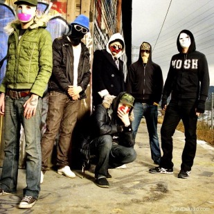 Hollywood Undead - Home